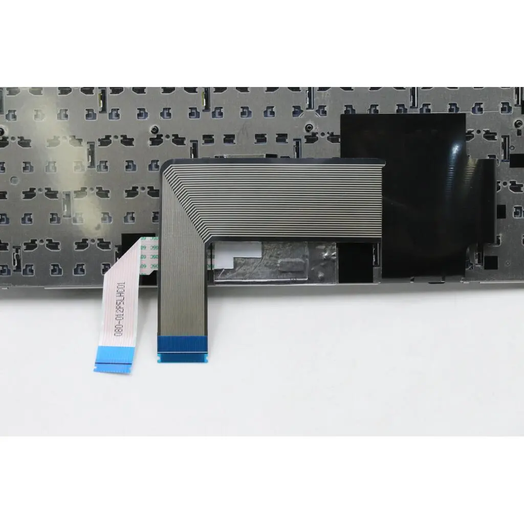01AX636 - Image 5