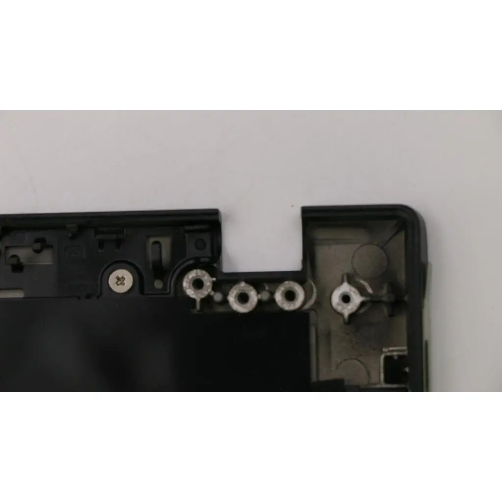 02HM332 - Image 4
