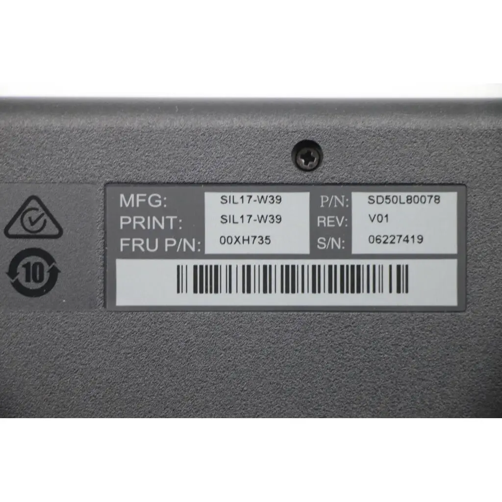 00XH735 - Image 4
