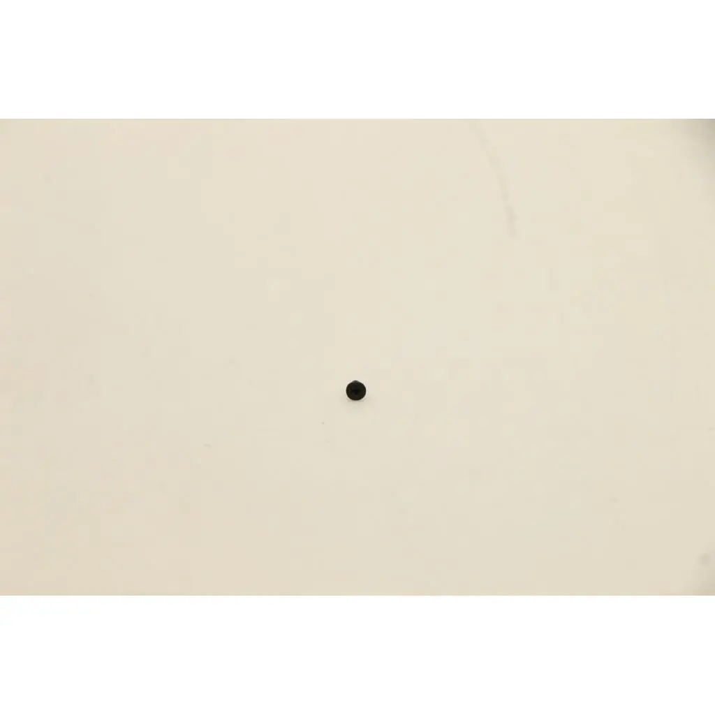 Screw L80Y7 Bezel toLCDCover Brkt