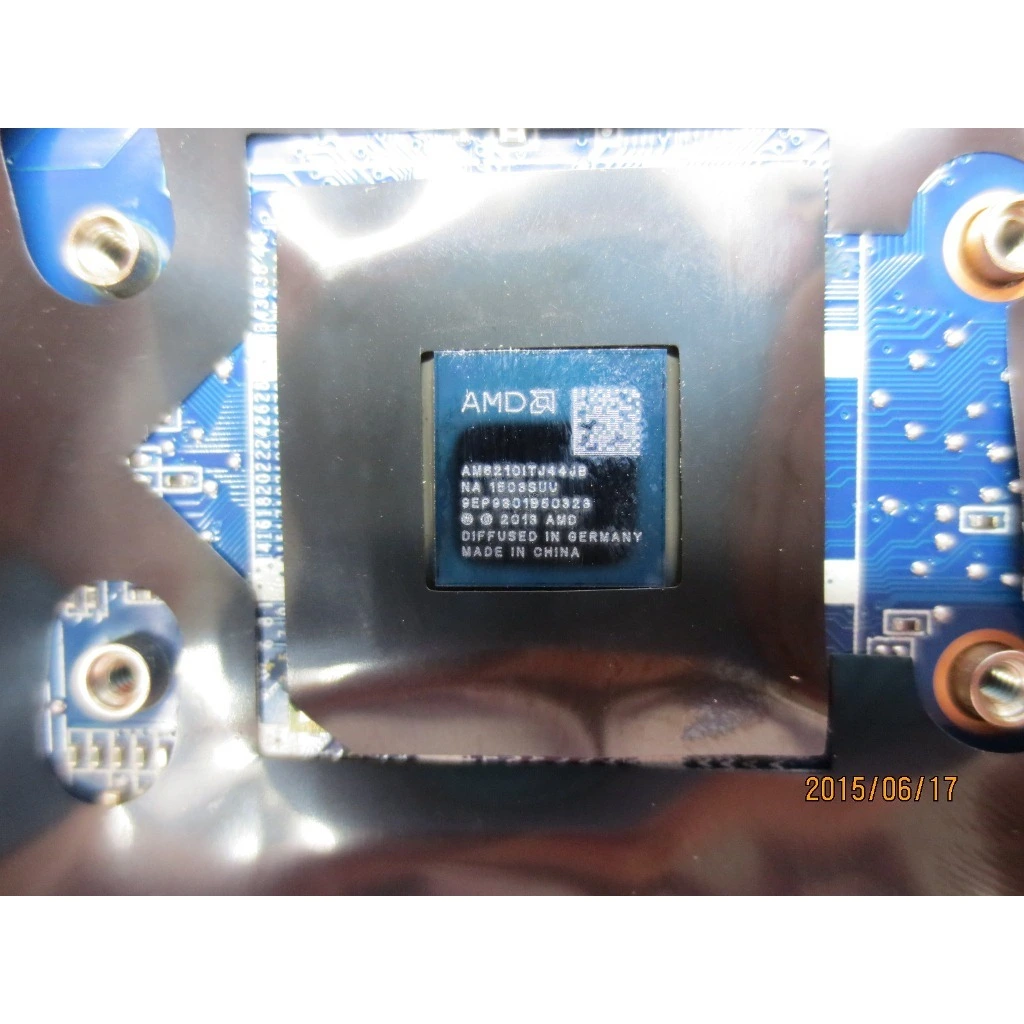 00HT869 - Image 7