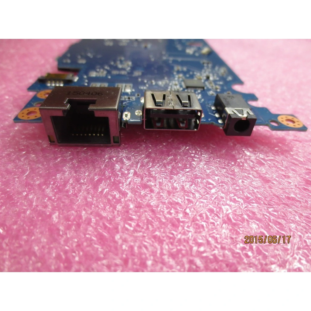 00HT869 - Image 9