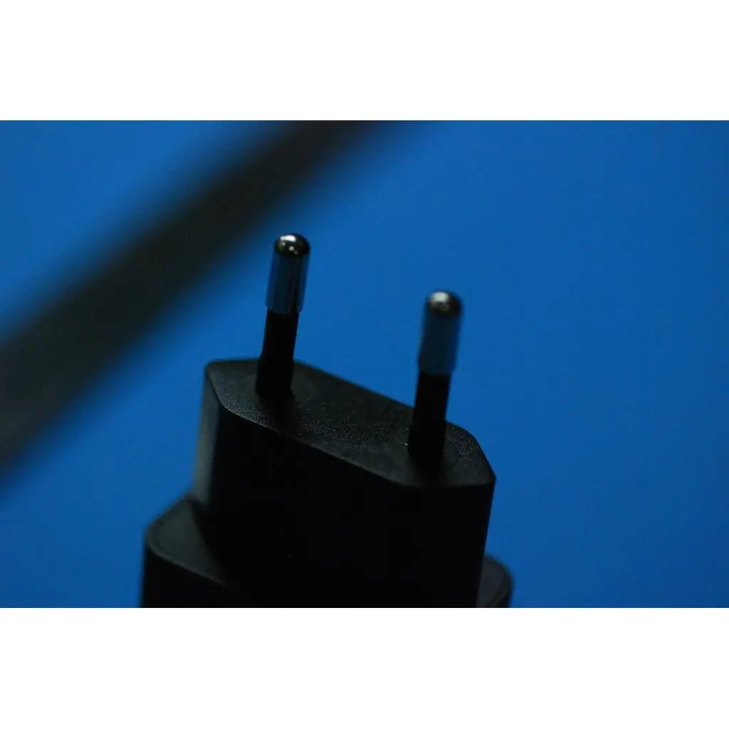 SA18C01243 - Image 4