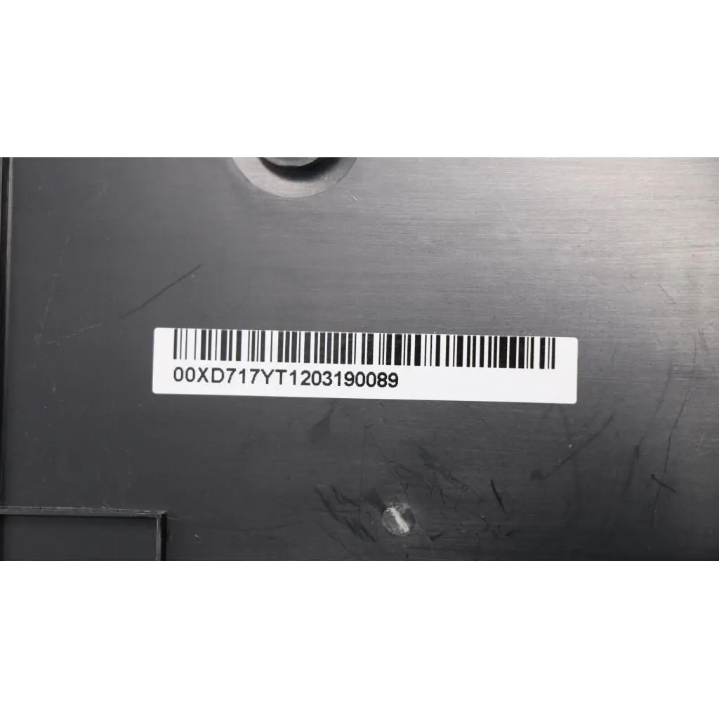00XD717 - Image 3