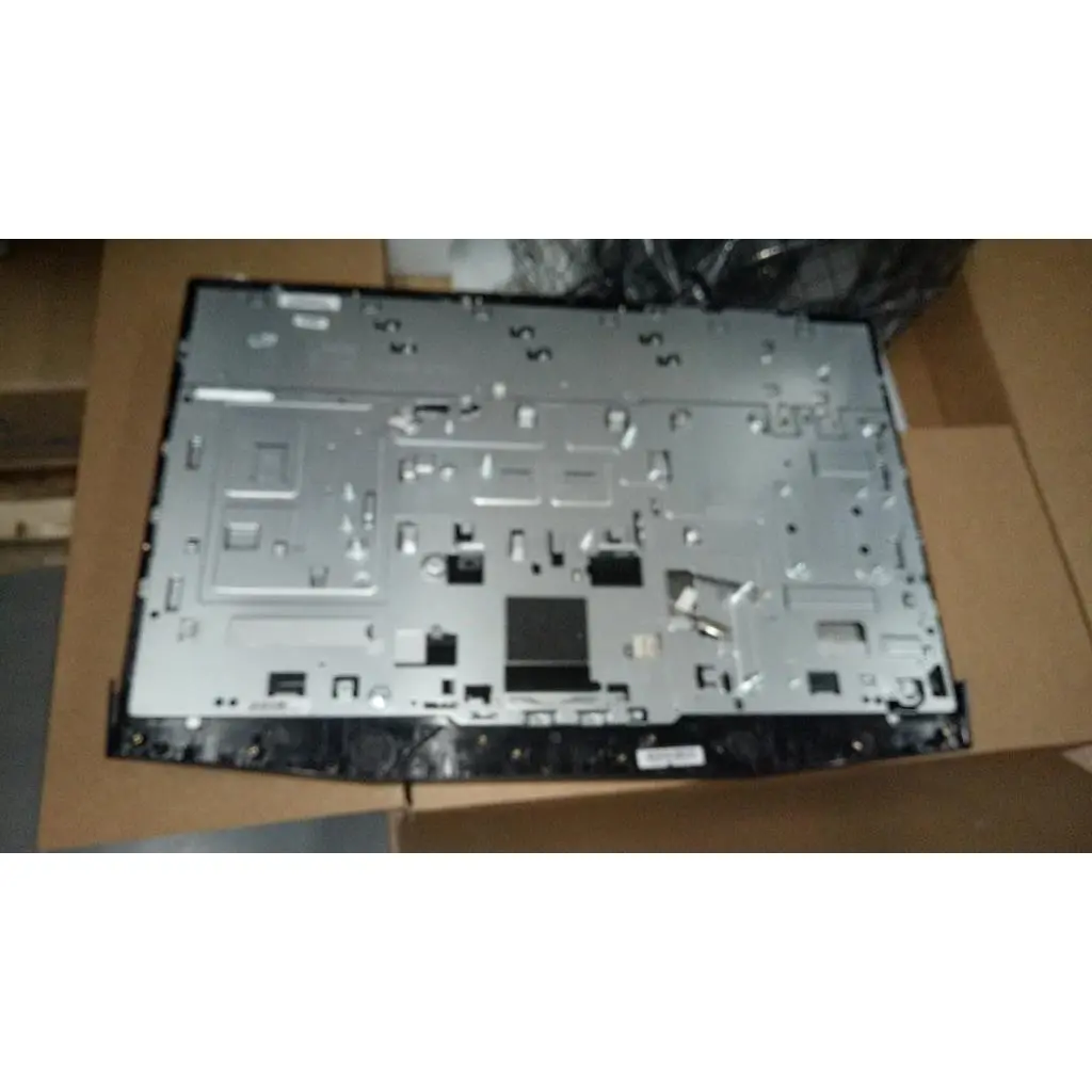00XD320 - Image 3