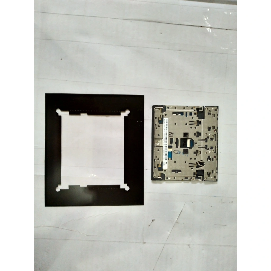 00UR918 - Image 3