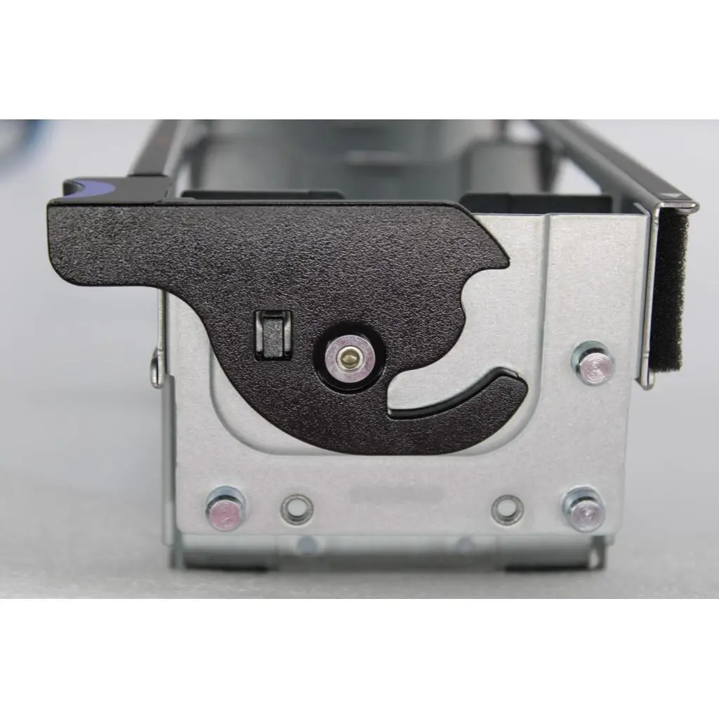 00YJ760 - Image 5