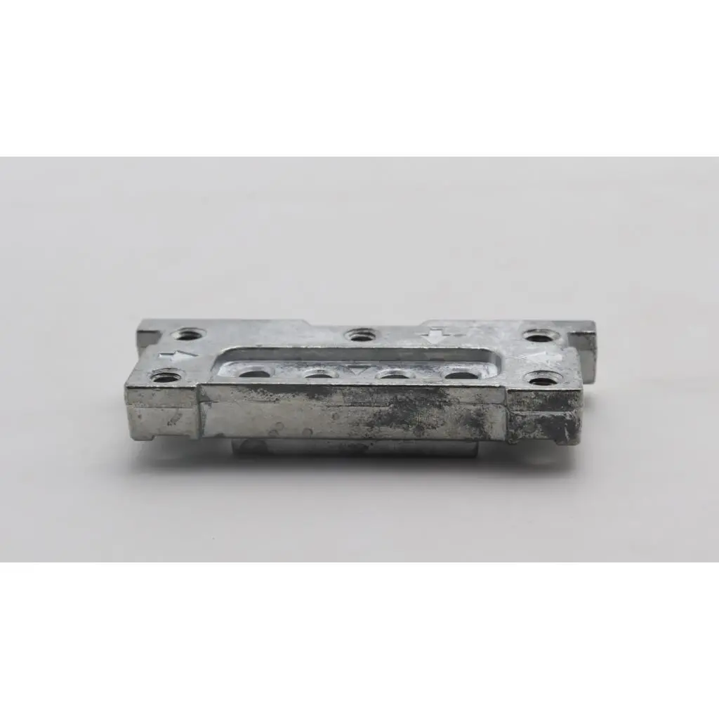 Y9 monitor Stand base BKT HH - Image 4