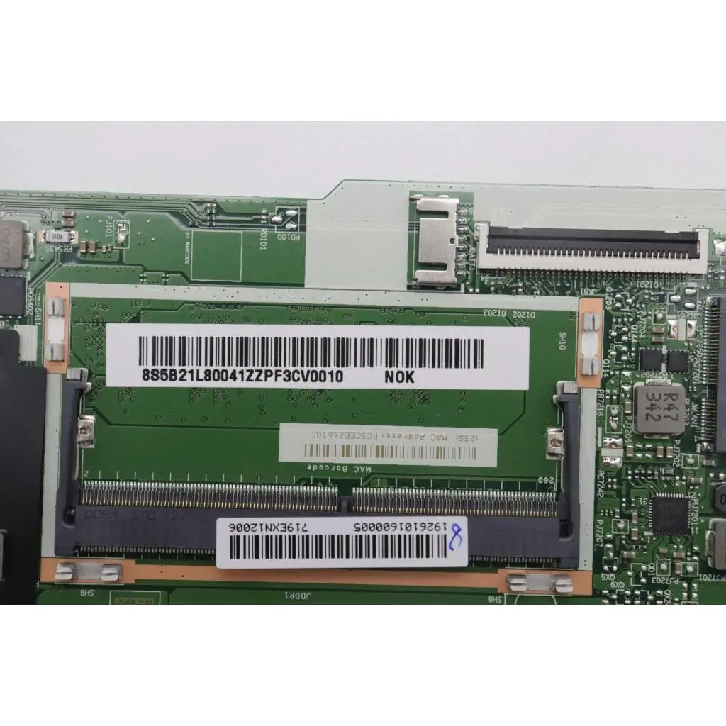 MB L 82YYNOKR55500U_UMA_8GRM