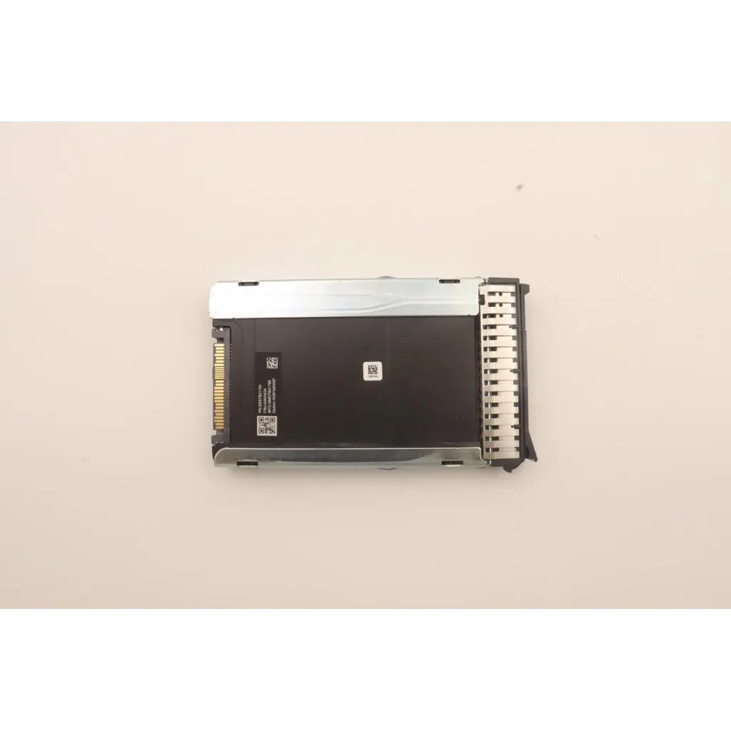 ThinkSystem 2.5" U.3 7450 PRO 15.36TB Read Intensive NVMe PCIe 4.0 x4 HS SSD SED - Image 3