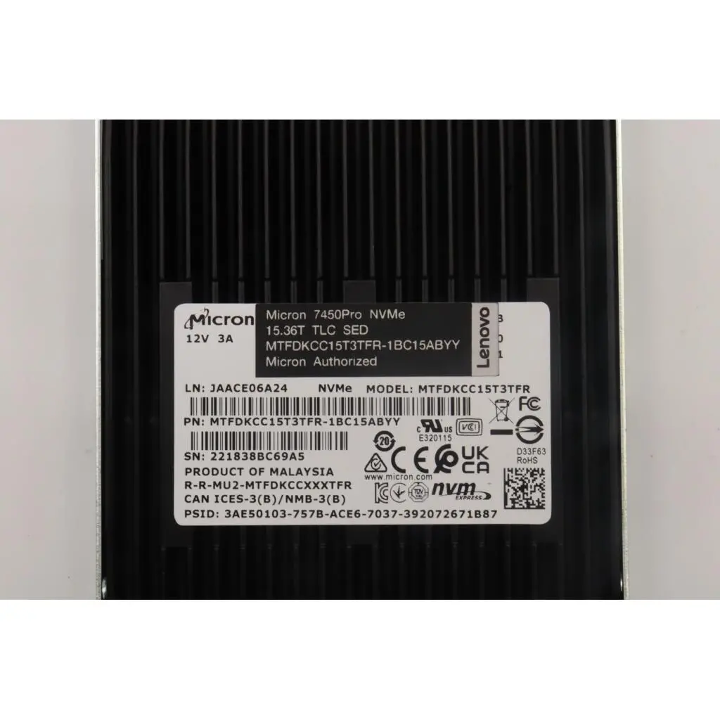 ThinkSystem 2.5" U.3 7450 PRO 15.36TB Read Intensive NVMe PCIe 4.0 x4 HS SSD SED - Image 7