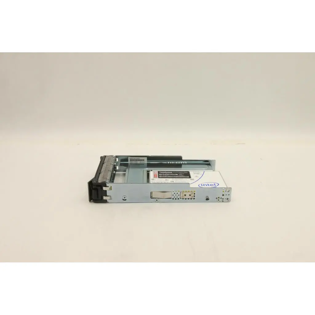 ThinkSystem 3.5" U.2 P5500 1.92TB Read Intensive NVMe PCIe 4.0 x4 HS SSD