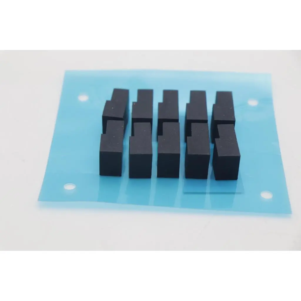 03KL415 - Image 2