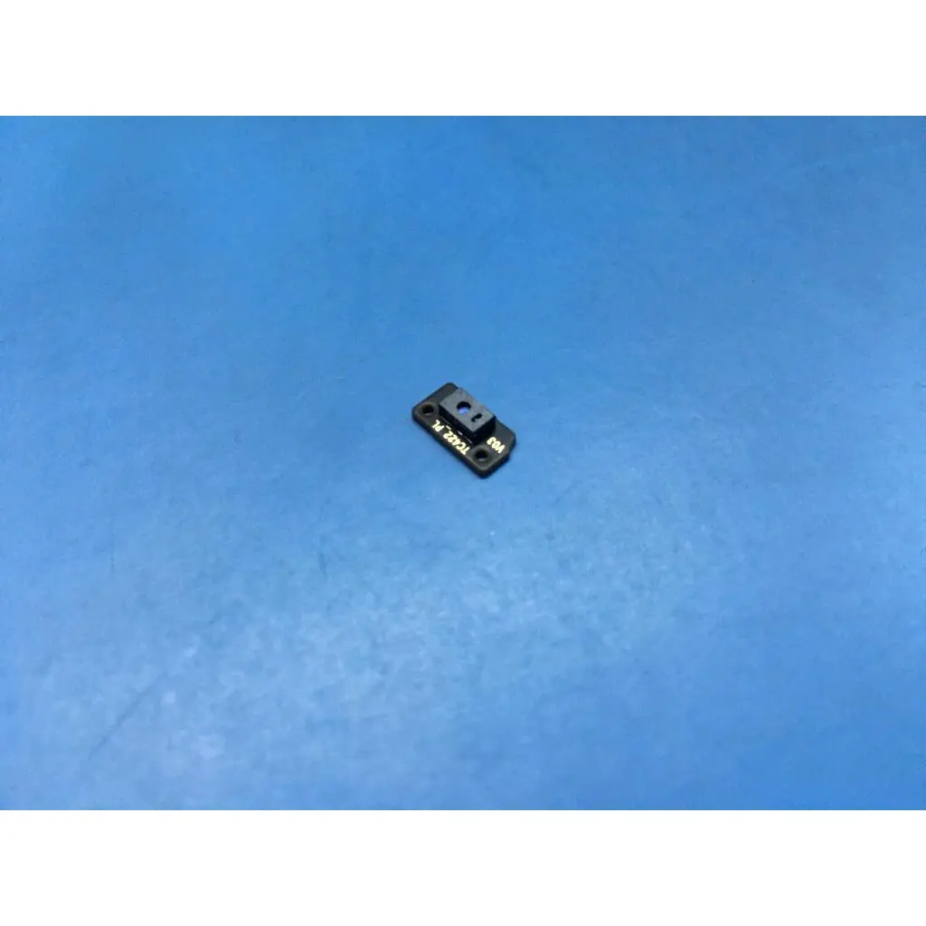 5P68C21849 - Image 6