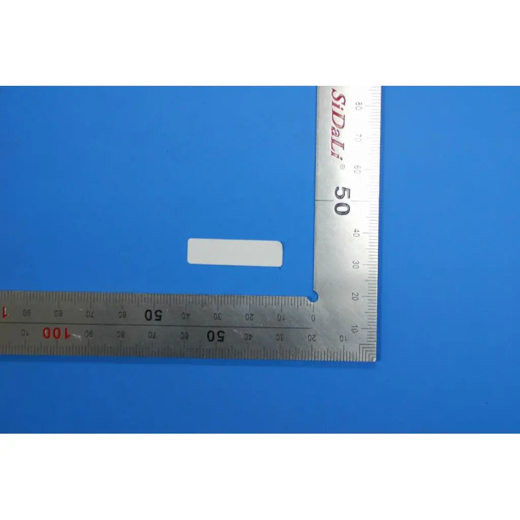 5L19A25810