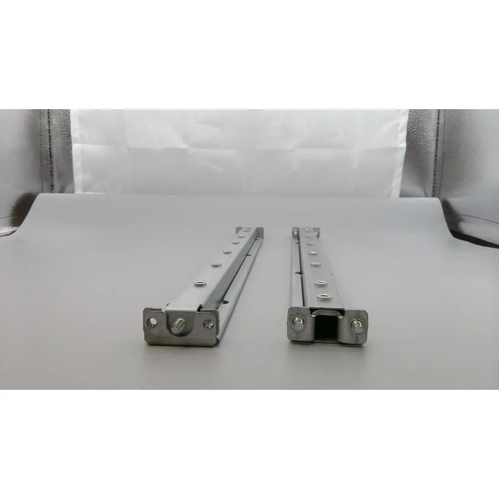 02JK332 - Image 9