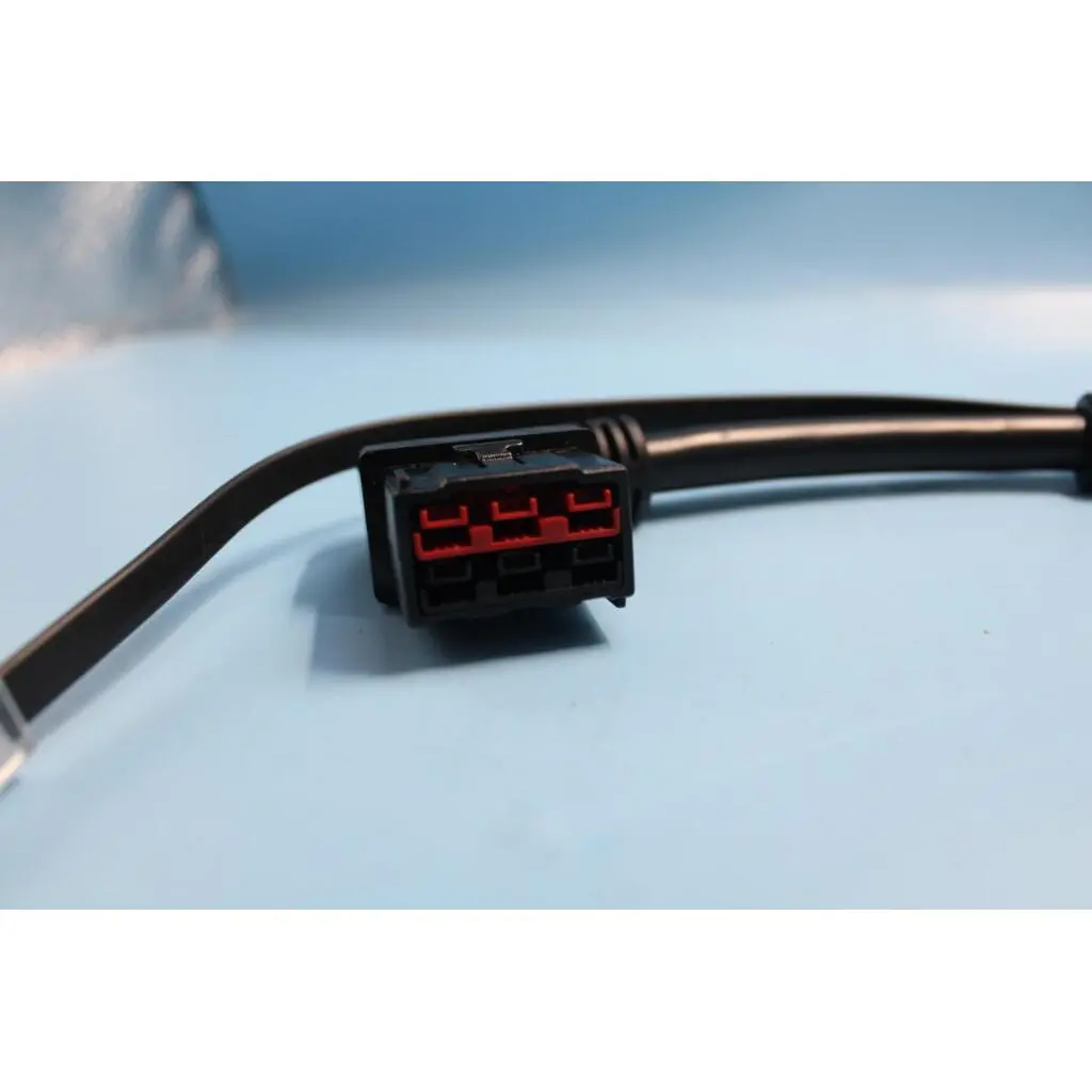 03LE496 - Image 3