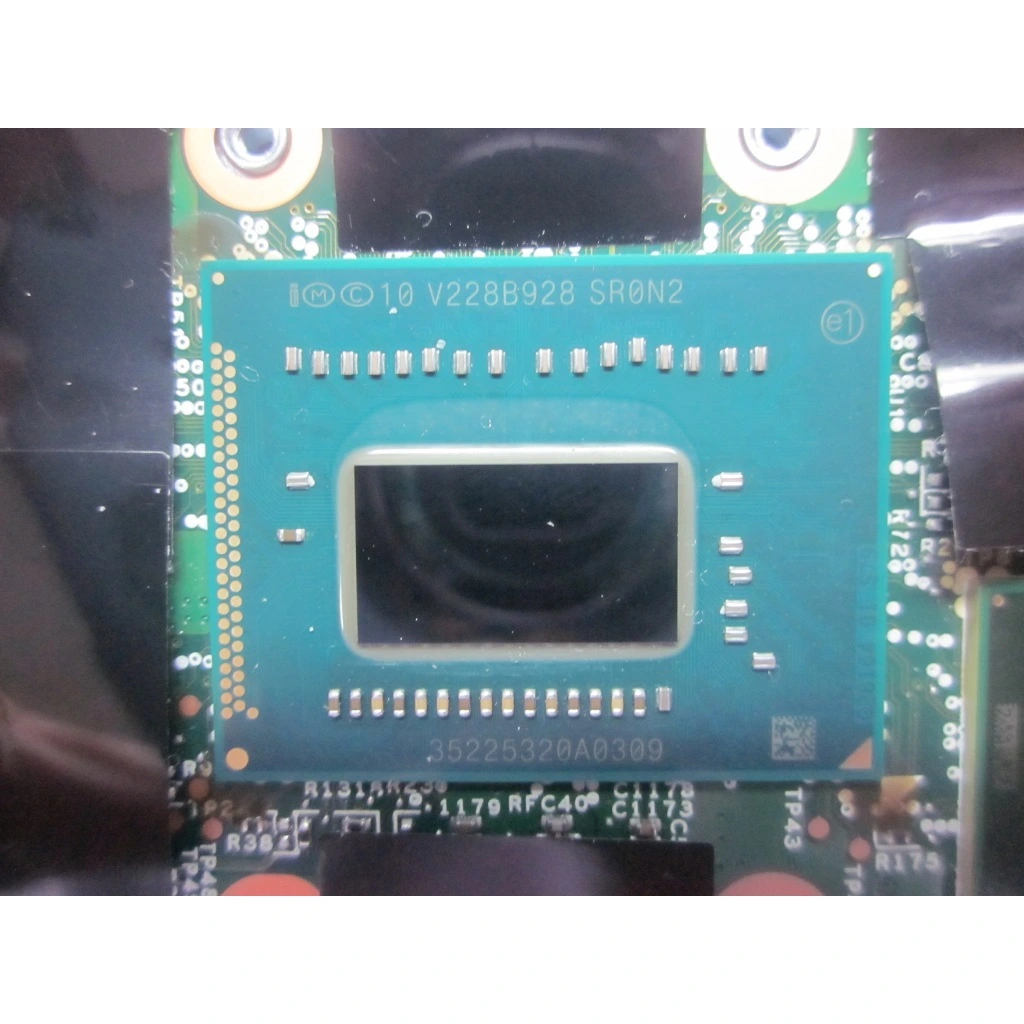 04W6724 - Image 7
