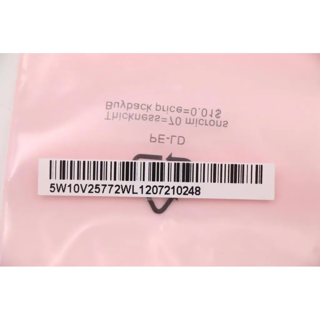 5W10V25772 - Image 3